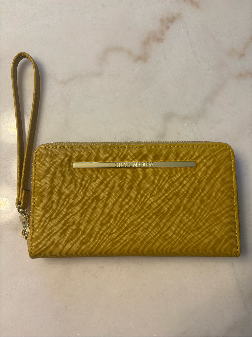 Steve Madden Yellow Saffiano Wristlet Card Holder With Gold Accent